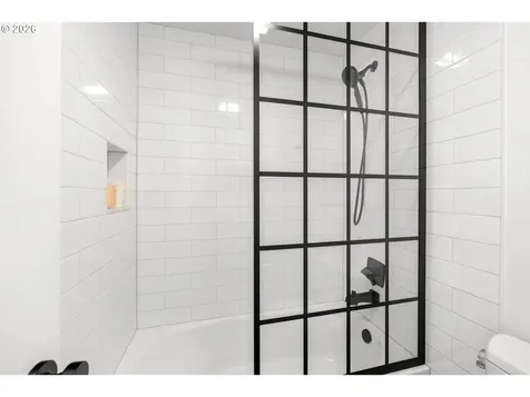1466 Bonniebrae Drive Lake Oswego OR 97034