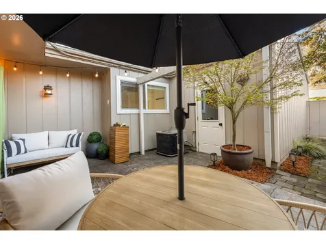 1466 Bonniebrae Drive Lake Oswego OR 97034
