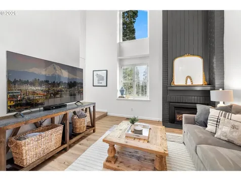 1466 Bonniebrae Drive Lake Oswego OR 97034