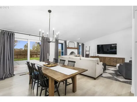 11695 SW Jamaica Wilsonville OR 97070