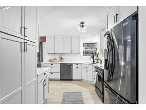 11695 SW Jamaica Wilsonville OR 97070