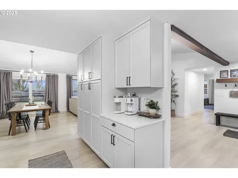11695 SW Jamaica Wilsonville OR 97070