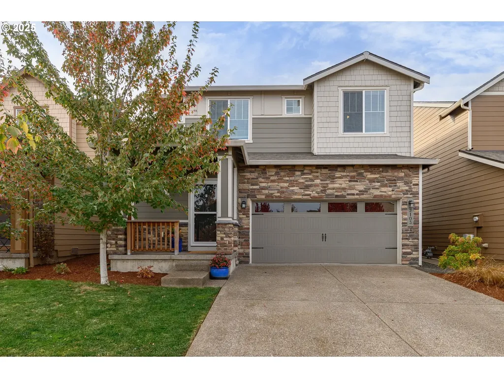 2103 NW Woodland Drive Mcminnville OR 97128