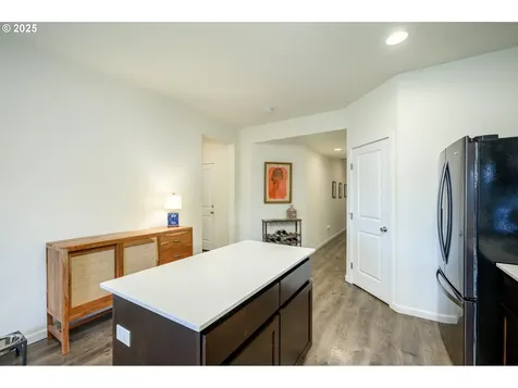 2103 NW Woodland Drive Mcminnville OR 97128