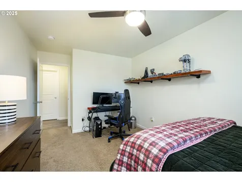 2103 NW Woodland Drive Mcminnville OR 97128