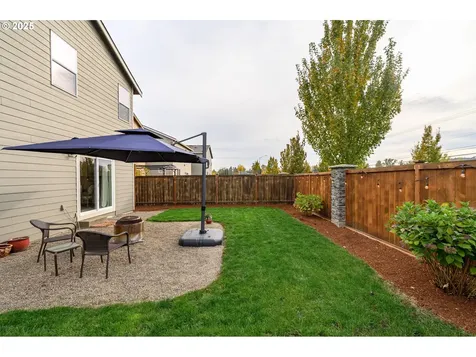 2103 NW Woodland Drive Mcminnville OR 97128