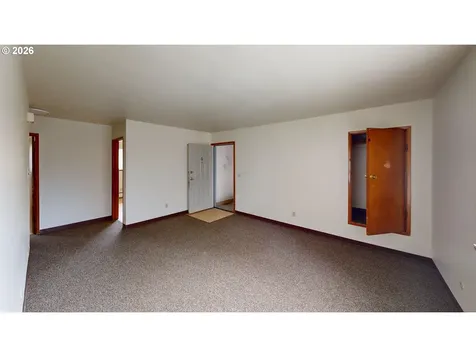1910 SE Stark Street Portland OR 97214
