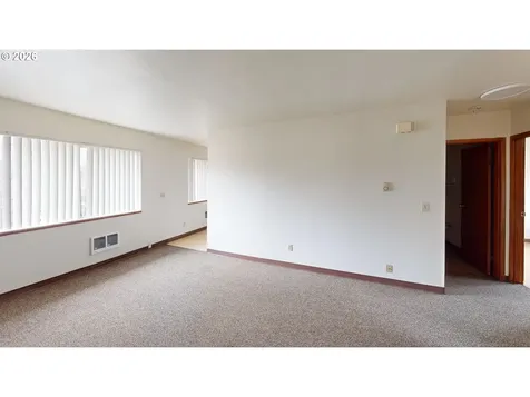 1910 SE Stark Street Portland OR 97214