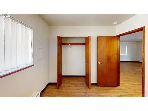 1910 SE Stark Street Portland OR 97214