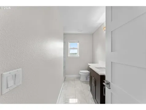 15711 NE Beech Street Portland OR 97230