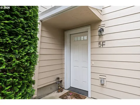 15711 NE Beech Street Portland OR 97230