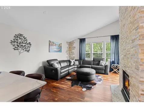 15711 NE Beech Street Portland OR 97230