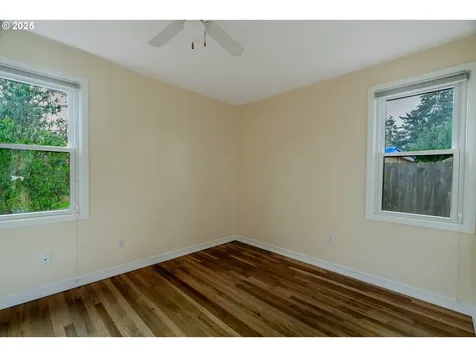 7644 SE Crystal Springs Boulevard Portland OR 97206