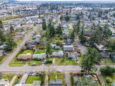 7644 SE Crystal Springs Boulevard Portland OR 97206
