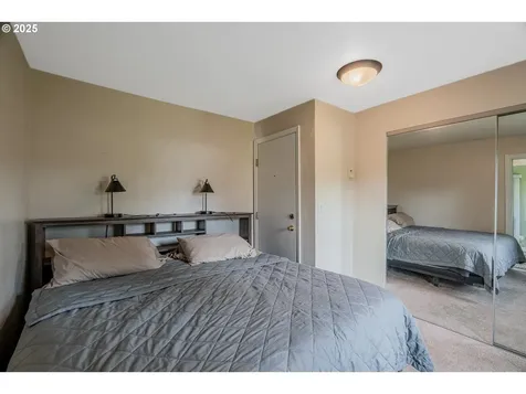 7644 SE Crystal Springs Boulevard Portland OR 97206