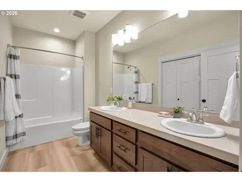 14625 Oregon Iris Way Oregon City OR 97045