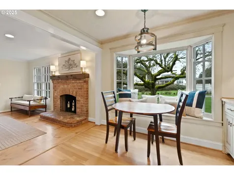 19798 S Hazelhurst Lane West Linn OR 97068