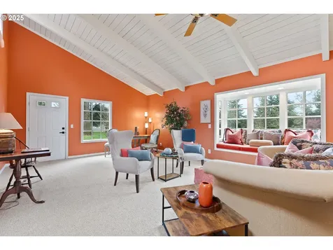 19798 S Hazelhurst Lane West Linn OR 97068