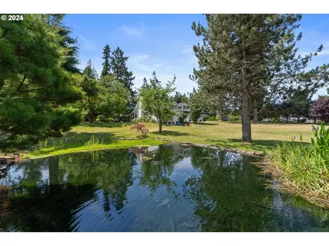 19798 S Hazelhurst Lane West Linn OR 97068