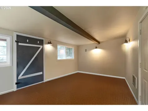19798 S Hazelhurst Lane West Linn OR 97068