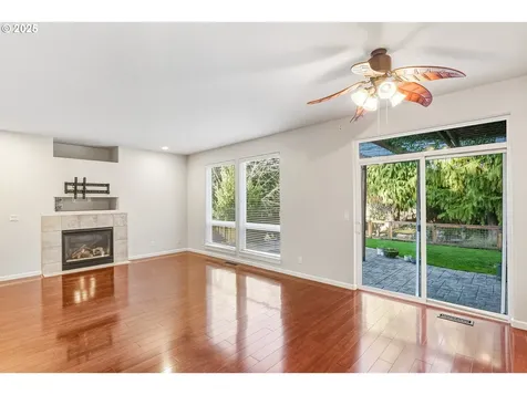 12845 SW Kraft Place Portland OR 97223