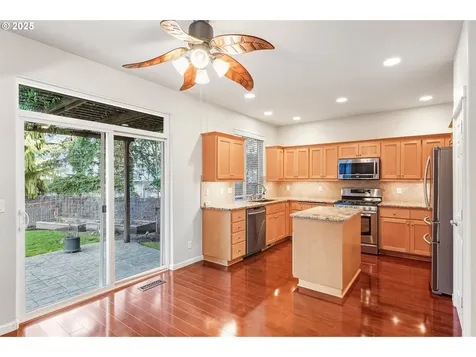 12845 SW Kraft Place Portland OR 97223