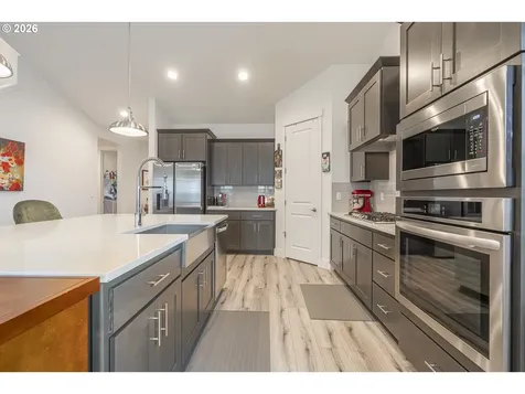 1713 N Kalapuya Place Lafayette OR 97127