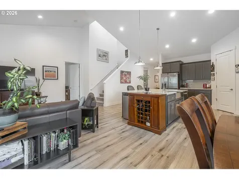 1713 N Kalapuya Place Lafayette OR 97127