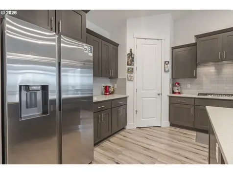 1713 N Kalapuya Place Lafayette OR 97127