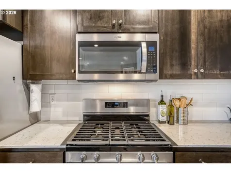9341 N Alder Street Camas WA 98607