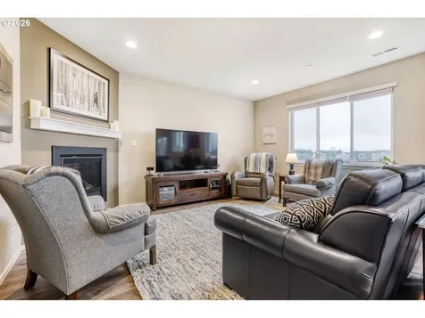 9341 N Alder Street Camas WA 98607
