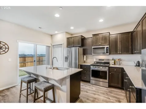 9341 N Alder Street Camas WA 98607