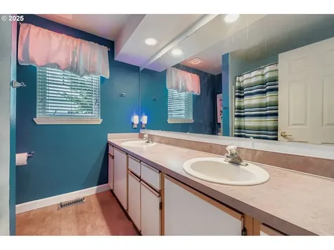 14567 SW Red Maple Lane Beaverton OR 97007