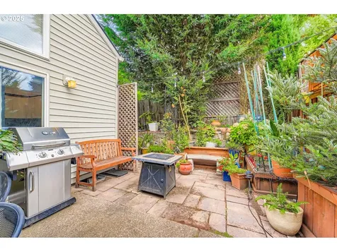 14567 SW Red Maple Lane Beaverton OR 97007