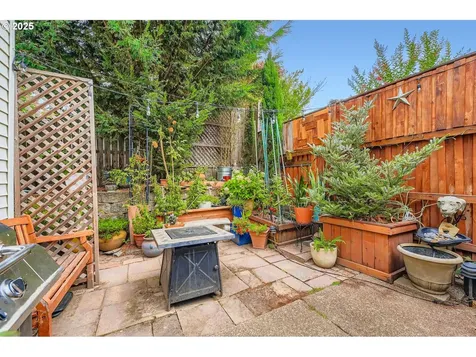 14567 SW Red Maple Lane Beaverton OR 97007