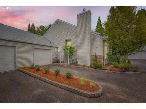 14567 SW Red Maple Lane Beaverton OR 97007