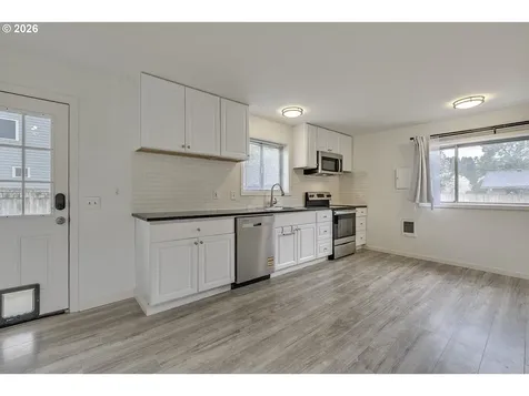 11820 SW Tiedeman Avenue Portland OR 97223