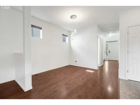 1456 SE Blanchard Street Hillsboro OR 97123