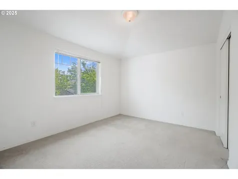 1456 SE Blanchard Street Hillsboro OR 97123