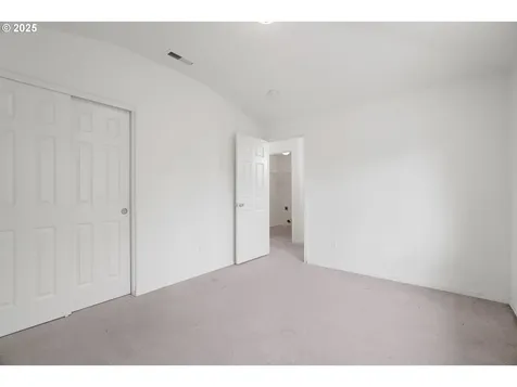 1456 SE Blanchard Street Hillsboro OR 97123