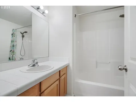 1456 SE Blanchard Street Hillsboro OR 97123