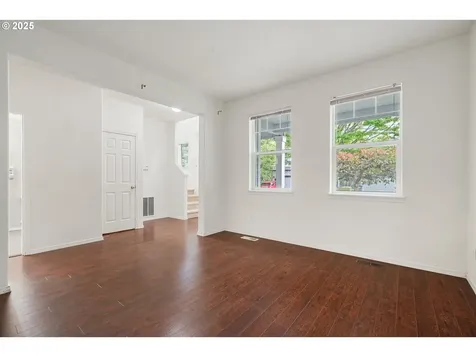 1456 SE Blanchard Street Hillsboro OR 97123