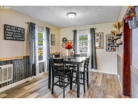 627 15th Avenue Longview WA 98632