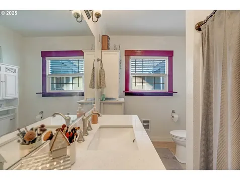 627 15th Avenue Longview WA 98632