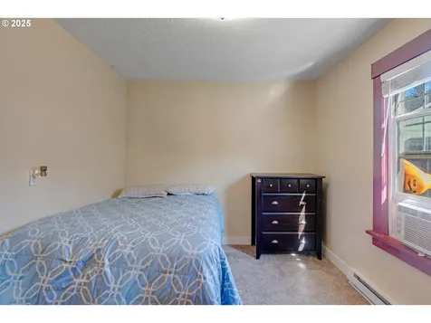 627 15th Avenue Longview WA 98632