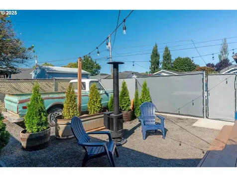 627 15th Avenue Longview WA 98632