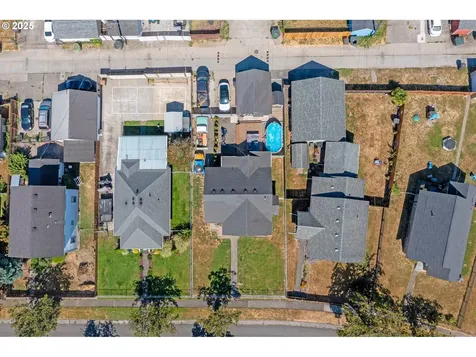 627 15th Avenue Longview WA 98632