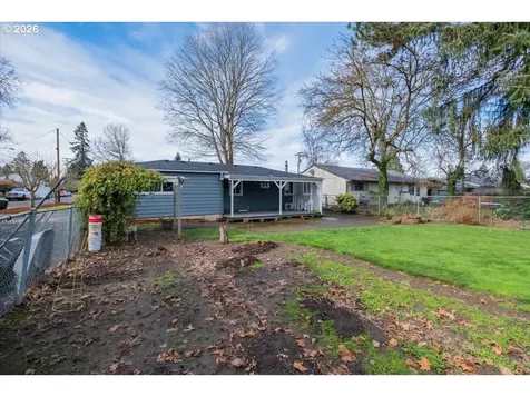 491 Cleveland Street Lebanon OR 97355