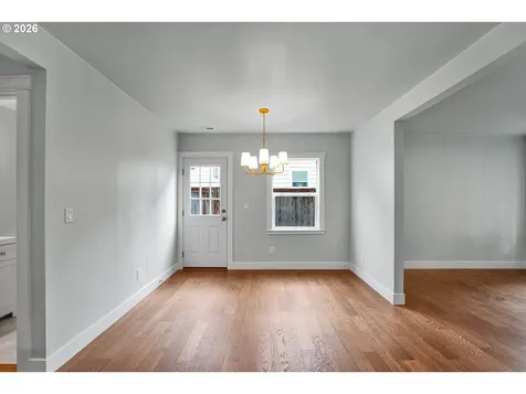 5356 SE 44th Portland OR 97206