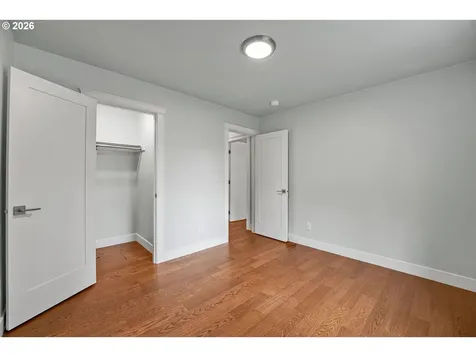 5356 SE 44th Portland OR 97206